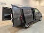 Peugeot e-Partner Premium 50 kWh / Euro 6 / Airco / Cruise Control / CarPlay / Navigatie / PDC / Trekhaak / 3-Zits / 50.000 KM !!