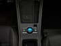 Volkswagen T-Roc 1.5 eTsi Life First Edition 116PK DSG | Trekhaak | Stuurverwarming | Zwart dak