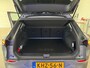 Volkswagen T-Roc 1.5 eTsi Life First Edition 116PK DSG | Trekhaak | Stuurverwarming | Zwart dak