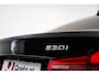BMW 5-Serie 530i xDrive High Executive Luxury Line - Trekhaak - Panoramadak - Comfort Access - Driving Assistant Plus - Head up - Comfortstoelen - Elektrisch verwarmde voorstoelen - Hifi - Grootlichtassistent -