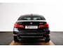 BMW 5-Serie 530i xDrive High Executive Luxury Line - Trekhaak - Panoramadak - Comfort Access - Driving Assistant Plus - Head up - Comfortstoelen - Elektrisch verwarmde voorstoelen - Hifi - Grootlichtassistent -
