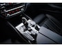 BMW 5-Serie 530i xDrive High Executive Luxury Line - Trekhaak - Panoramadak - Comfort Access - Driving Assistant Plus - Head up - Comfortstoelen - Elektrisch verwarmde voorstoelen - Hifi - Grootlichtassistent -
