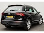 Volkswagen Tiguan 1.5 TSi ACT Comfortline Business | Trekhaak | Panoramadak | Ergoactive | Adapt. Cruise