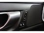 Volvo V60 Cross Country 2.0 B5 AWD Plus Stuur/Stoelverwarming Leder Elektrische Trekhaak Apple Carplay