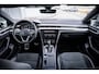 Volkswagen Arteon Shooting Brake R-Line eHybrid 1.4 TSI 218PK | SOH 94% | 'App-Connect' draadloze smartphone integratie | Achteruitrijcamera | Matrix-LED-koplamp incl. Grootlichtassistent met adaptieve lichtverdeling (ALH)