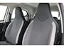 Toyota Aygo 1.0 VVT-i x-play | Apple Carplay / Android Auto | Airco | Camera | DAB | Bluetooth