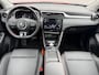 MG MG ZS EV Luxury 50 kWh / Panoramadak /  Fabrieksgarantie tot 6-2032 150.000km / Navigatie / Camera 360 / Apple Carplay & Android Auto / Schuifkantel dak / Elektr. bestuurders Stoel / Lederen Bekleding /