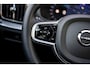 Volvo V60 2.0 T6 Plug-in hybrid AWD Ultra Dark | Sportstoelen | Schuif-/Kanteldak | Full-LED | Adaptieve Cruise Control | Head-Up Display | Stoelverwarming Voor en Achter | 19" | Getint Glas | Harman Kardon Audio | BLIS |
