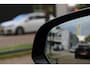 Volvo V60 2.0 B4 R-Design | Keyless entry | Addaptive cruise controle | Trekhaak | 360 graden camera | Android Auto/Apple CarPlay | Stuurwielverwarming | Verwarmbare voorstoelen en achterbank | Elektrische verstelbare voorstoelen met memory | Blind spot | Harman Kardon audio |