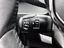 Peugeot 2008 SUV Active 100pk | Navigatie | Achteruitrijcamera | Climate Control | Cruise Control | Parkeersensoren | Bluetooth | Apple Carplay / Android Auto | DAB+radio | Automatisch dimlicht | Regensensor | LED koplampen | Multifunctioneel stuurwiel | Afneembare trekhaak |