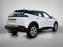 Peugeot 2008 SUV Active 100pk | Navigatie | Achteruitrijcamera | Climate Control | Cruise Control | Parkeersensoren | Bluetooth | Apple Carplay / Android Auto | DAB+radio | Automatisch dimlicht | Regensensor | LED koplampen | Multifunctioneel stuurwiel | Afneembare trekhaak |