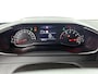 Peugeot 2008 SUV Active 100pk | Navigatie | Achteruitrijcamera | Climate Control | Cruise Control | Parkeersensoren | Bluetooth | Apple Carplay / Android Auto | DAB+radio | Automatisch dimlicht | Regensensor | LED koplampen | Multifunctioneel stuurwiel | Afneembare trekhaak |