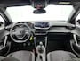 Peugeot 2008 SUV Active 100pk | Navigatie | Achteruitrijcamera | Climate Control | Cruise Control | Parkeersensoren | Bluetooth | Apple Carplay / Android Auto | DAB+radio | Automatisch dimlicht | Regensensor | LED koplampen | Multifunctioneel stuurwiel | Afneembare trekhaak |