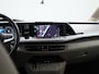 Volkswagen Multivan 1.4 eHybrid L2H1 Life Edition 218 PK | SoH 100% | Automaat | Trekhaak | Parkeersensoren Voor + Achter | Multifunctioneel Stuurwiel | 7-Zits | Navigatie | Climatic Airco | Cruise Control | DAB+ | Apple/Android Carplay | Achteruitrijcamera | Elektrisch Verstel/Verwarmbare Spiegels |