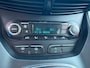Ford C-Max 1.6 EcoBoost Titanium van 2de Eig met parkeersensoren en trekhaak en navigatie en bluetooth telefoon / media en airco