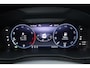 Skoda Karoq 1.5 TSI ACT Sportline Business | Digi. Dashboard | Elek. Trekhaak | Adapt. Cruise | Camera | Keyless | 19'' | Apple CarPlay | Stoel- Stuurverw.