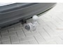 Volvo XC40 1.5 T5 Recharge R-Design Expression - Winterpakket - 19" LM velgen - Trekhaak - Camera - Navigatie - Rijklaar