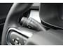 Volvo XC40 1.5 T5 Recharge R-Design Expression - Winterpakket - 19" LM velgen - Trekhaak - Camera - Navigatie - Rijklaar