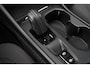 Volvo XC40 1.5 T5 Recharge R-Design Expression - Winterpakket - 19" LM velgen - Trekhaak - Camera - Navigatie - Rijklaar