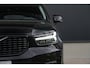 Volvo XC40 1.5 T5 Recharge R-Design Expression - Winterpakket - 19" LM velgen - Trekhaak - Camera - Navigatie - Rijklaar