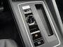Volkswagen Golf Variant 1.0 eTSI 110pk DSG Life · Camera · Wegklapbare Trekhaak · P-Sensoren · Sfeerverlichting · Apple/Android Car Play · 16'' Inch · Garantie t/m 25-08-2027 of 100.000km