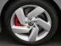 Volkswagen Golf 1.5 eHybrid GTE 272 PK| LED Matrix | Navigatie | Stoelverwarming | Stuurwielverwarming | Black Style | Head-Updisplay