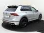 Volkswagen Tiguan 1.4 TSI eHybrid R-Line Business | SoH 96% | Panoramadak | Lederen bekleding | Trekhaak | Head-up display | 360 camera | Black style | Adaptieve demping | Stoelverwarming voor en achter |