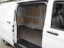 Mercedes-Benz Vito 116 CDI | AUT. | XL L3 | SELECT | NAVIGATIE | ACHTERUITRIJCAMERA | 2500 KG TREKHAAK | KUNSTLEDEREN BEKLEDING | ACHTERDEUREN | CRUISE CONTROL | AIRCO | 3-ZITS | SMARTPHONE INTEGRATIE PAKKET | CERTIFIED