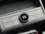 Hyundai Kona Electric Comfort Smart 65.4 kWh / Fabrieksgarantie tot 9-2030 / SOH 100% / Stuur- & Stoel verwarming / Achteruitrijcamera / Apple Carplay Android Auto / Keyless Entry/Start / Adaptief cruise control / Climate control /