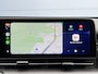 Hyundai Kona Electric Comfort Smart 65.4 kWh / Fabrieksgarantie tot 9-2030 / SOH 100% / Stuur- & Stoel verwarming / Achteruitrijcamera / Apple Carplay Android Auto / Keyless Entry/Start / Adaptief cruise control / Climate control /