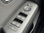Hyundai Kona Electric Comfort Smart 65.4 kWh / Fabrieksgarantie tot 9-2030 / SOH 100% / Stuur- & Stoel verwarming / Achteruitrijcamera / Apple Carplay Android Auto / Keyless Entry/Start / Adaptief cruise control / Climate control /
