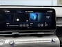 Hyundai Kona Electric Comfort Smart 65.4 kWh / Fabrieksgarantie tot 9-2030 / SOH 100% / Stuur- & Stoel verwarming / Achteruitrijcamera / Apple Carplay Android Auto / Keyless Entry/Start / Adaptief cruise control / Climate control /