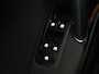 Volkswagen Golf 1.0 TSI Comfortline | Trekhaak | Navigatie | Parkeerhulp | Climate control | Bluetooth | Cruise control | Regen-/lichtsensor | Origineel NL