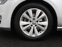 Volkswagen Golf 1.0 TSI Comfortline | Trekhaak | Navigatie | Parkeerhulp | Climate control | Bluetooth | Cruise control | Regen-/lichtsensor | Origineel NL