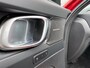Volvo C40 Recharge Ultimate 69 kWh | Adaptieve Cruise Control | Panoramadak | 20" Velgen | 360° Parkeercamera | Stoel-/Stuurverwarming | Standkachel | Dodehoek Detectie | Warmtepomp |