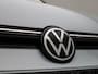 Volkswagen Golf Variant 1.5 eTSI Life Edition 116 PK Automaat | IQ Light | Apple Carplay draadloos | 360 Camera | Keyless access | Achterklep elektrisch | Ruiten getint | Stoelverwarming | Android Auto draadloos | Climate control | 17" Lichtmetalen velgen | Stuurverwarming |