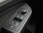 Volkswagen Golf Variant 1.5 eTSI Life Edition 116 PK Automaat | IQ Light | Apple Carplay draadloos | 360 Camera | Keyless access | Achterklep elektrisch | Ruiten getint | Stoelverwarming | Android Auto draadloos | Climate control | 17" Lichtmetalen velgen | Stuurverwarming |