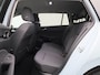 Volkswagen Golf Variant 1.5 eTSI Life Edition 116 PK Automaat | IQ Light | Apple Carplay draadloos | 360 Camera | Keyless access | Achterklep elektrisch | Ruiten getint | Stoelverwarming | Android Auto draadloos | Climate control | 17" Lichtmetalen velgen | Stuurverwarming |