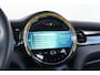 MINI Mini Electric MINI Yours 33 kWh - Pano - Stoelverwarming - Camera - Keyless - LED - H&K - Rijklaar