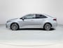Toyota Corolla Sedan 1.8 Hybrid Dynamic | Parkeersensoren | Carplay | Stoelverwarming | 17 inch LM-velgen |