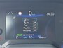 Toyota Corolla Sedan 1.8 Hybrid Dynamic | Parkeersensoren | Carplay | Stoelverwarming | 17 inch LM-velgen |