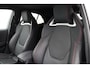 Toyota Corolla Hybrid 200 Business GR Sport Plus | Leder | Dodehoek detectie | Head-up display | JBL | Stoelverwarming | Apple Carplay / Android Auto | 18 inch | Parkeersensoren voor/achter