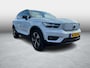Volvo XC40 Recharge Pro | Trekhaak | Warmtepomp | 360 Graden Camera | Parkeersensoren | Panoramadak | Elektrische Achterklep | Keyless Entry | Navigatie | Apple Carplay | Android Auto | Elektrisch Verstelbare Voorstoelen | Stoelverwarming