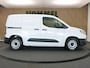 Toyota PROACE CITY Electric Challenger 50 KWH - NIEUW UIT VOORRAAD LEVERBAAR - 2 DEUREN ACHTER - 1 SCHUIFDEUR - 2 PERSOONS UITVOERING - AIRCO - BLUETOOTH - PARKEERSENSOREN ACHTER - MIDDENARMSTEUN - CENTRALE VERGRENDELING MET AFSTANDSBEDIENING - DAB AUDIO