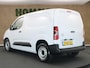 Toyota PROACE CITY Electric Challenger 50 KWH - NIEUW UIT VOORRAAD LEVERBAAR - 2 DEUREN ACHTER - 1 SCHUIFDEUR - 2 PERSOONS UITVOERING - AIRCO - BLUETOOTH - PARKEERSENSOREN ACHTER - MIDDENARMSTEUN - CENTRALE VERGRENDELING MET AFSTANDSBEDIENING - DAB AUDIO