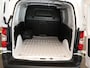 Toyota PROACE CITY Electric Challenger 50 KWH - NIEUW UIT VOORRAAD LEVERBAAR - 2 DEUREN ACHTER - 1 SCHUIFDEUR - 2 PERSOONS UITVOERING - AIRCO - BLUETOOTH - PARKEERSENSOREN ACHTER - MIDDENARMSTEUN - CENTRALE VERGRENDELING MET AFSTANDSBEDIENING - DAB AUDIO