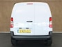 Toyota PROACE CITY Electric Challenger 50 KWH - NIEUW UIT VOORRAAD LEVERBAAR - 2 DEUREN ACHTER - 1 SCHUIFDEUR - 2 PERSOONS UITVOERING - AIRCO - BLUETOOTH - PARKEERSENSOREN ACHTER - MIDDENARMSTEUN - CENTRALE VERGRENDELING MET AFSTANDSBEDIENING - DAB AUDIO