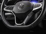 Volkswagen Golf 1.0 eTSI 110pk DSG Life · Camera · Apple/Android Car Play · Sfeerverlichting · P-Sensoren · Navigatie · 16'' Inch · Garantie t/m 04-02-2028 of 100.000km ·  · EXTRA INRUILKORTING ·