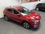 Nissan Qashqai 1.3 DIG-T TEKNA 360 CAMERA NAVIGATIE CRUISE CONTROL CLIMATE CONTROL STOELVERWARMING BLUETOOTH TELEFOON RIJSTROOKSENSOREN KEYLESS GO ZEER MOOI !!