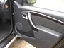 Dacia Duster 1.6 Lauréate 2wd 143 d km nap airco nieuwe apk